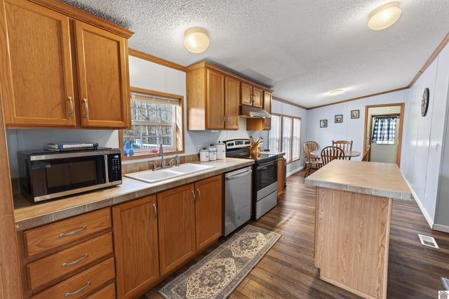 1484 State Route 1271, Kuttawa, KY 42055