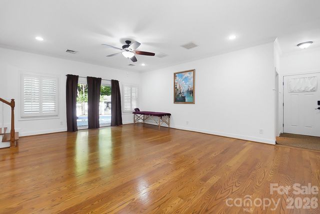 432 Raintree Drive, Matthews, NC 28104