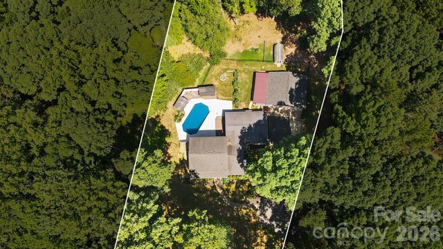 432 Raintree Drive, Matthews, NC 28104