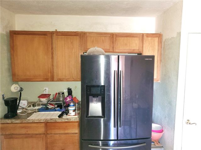 1710 E Johnston Ave, Kingsville, TX 78363