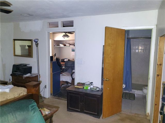 1710 E Johnston Ave, Kingsville, TX 78363