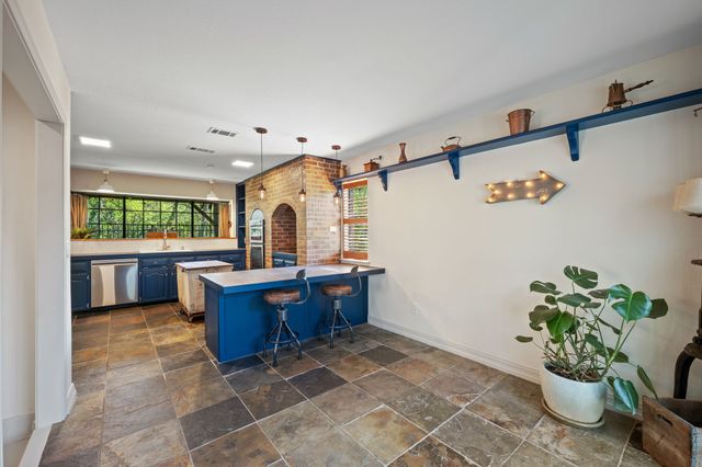 2516 Lake Bend Terrace, Carrollton, TX 75006