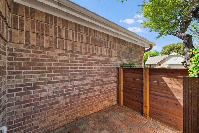 2516 Lake Bend Terrace, Carrollton, TX 75006