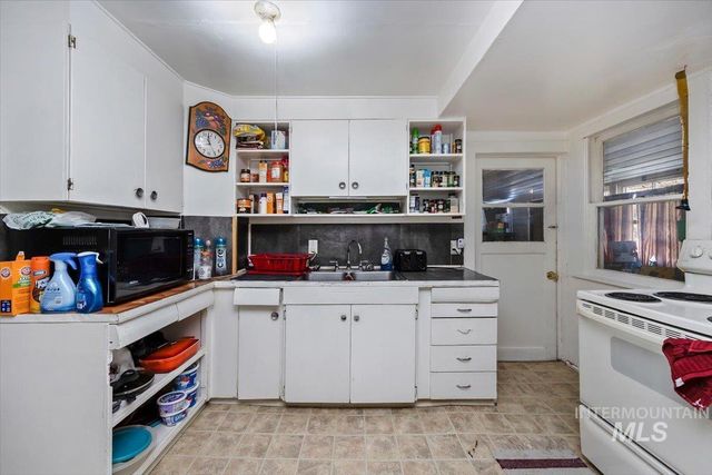 224 E 5th Ave, Jerome, ID 83338