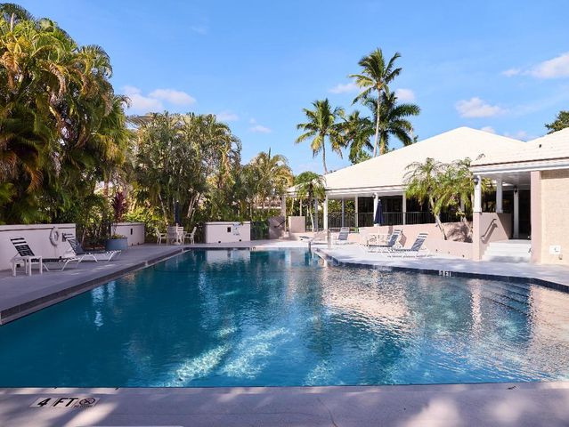 101 Waterview Drive 101-1, Palm Beach Gardens, FL 33418