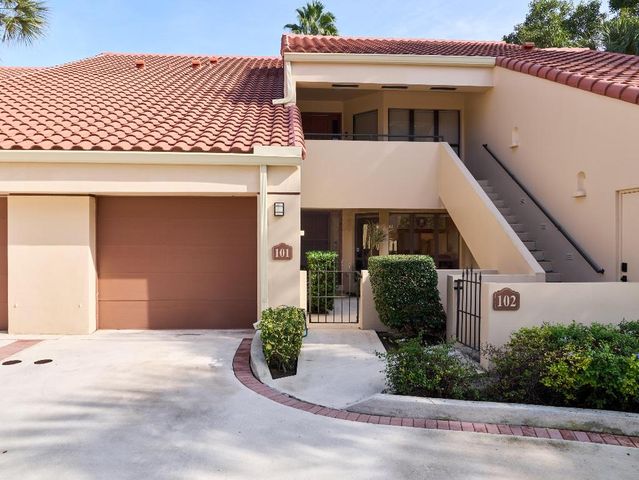 101 Waterview Drive 101-1, Palm Beach Gardens, FL 33418