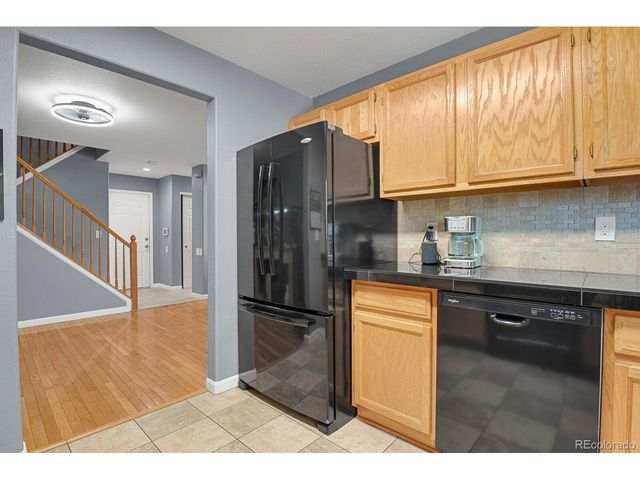 858 S Granby Cir, Aurora, CO 80012