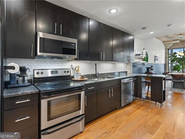 890 Memorial Drive SE 206, Atlanta, GA 30316