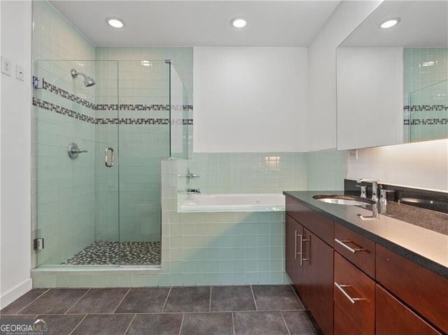 890 Memorial Drive SE 206, Atlanta, GA 30316