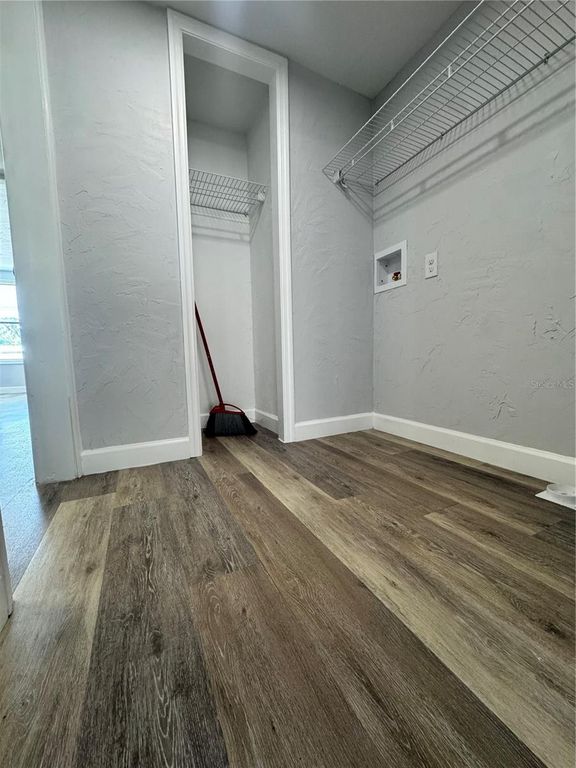 Image 26 of property listing at 4822 ROLLING MEADOW DRIVE, Lakeland, FL 33810