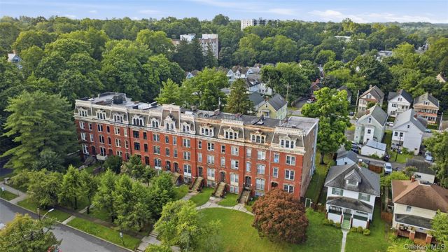 10 Eastman Terrace, Poughkeepsie, NY 12601