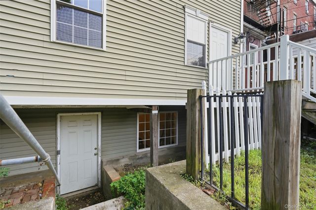 10 Eastman Terrace, Poughkeepsie, NY 12601