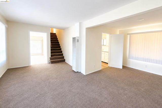 1313 Curtis St, Berkeley, CA 94702
