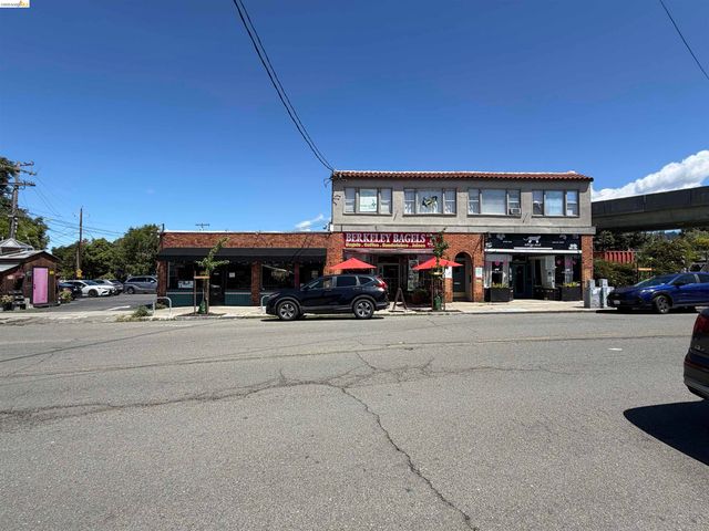 1313 Curtis St, Berkeley, CA 94702