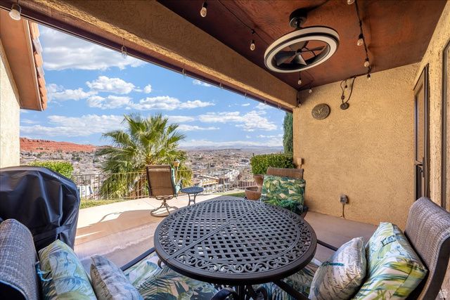 520 RIDGE RIM WAY, St. George, UT 84770