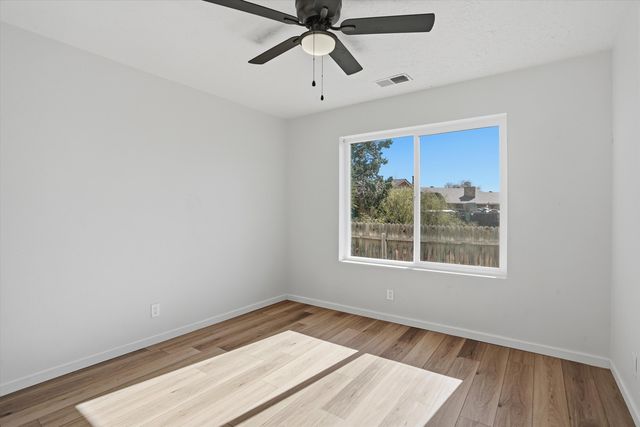 1330 Sage Brush Court SE, Rio Rancho, NM 87124