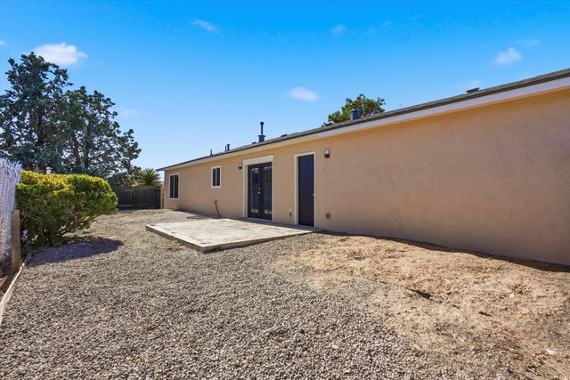 1330 Sage Brush Court SE, Rio Rancho, NM 87124