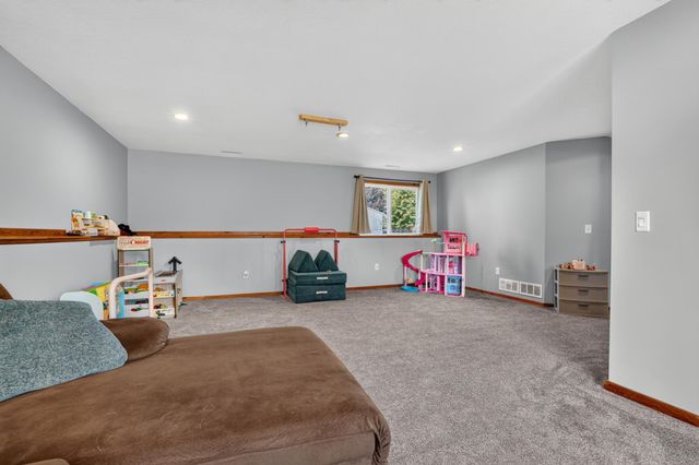 303 12th Avenue NE, Kasson, MN 55944