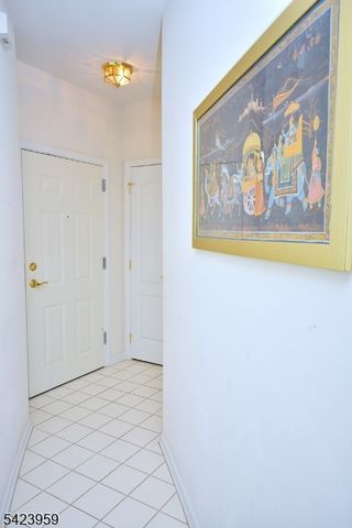 2304 Courtney Ln 2304, Franklin Twp., NJ 08873
