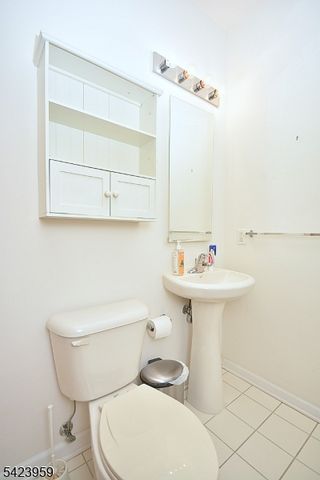 2304 Courtney Ln 2304, Franklin Twp., NJ 08873