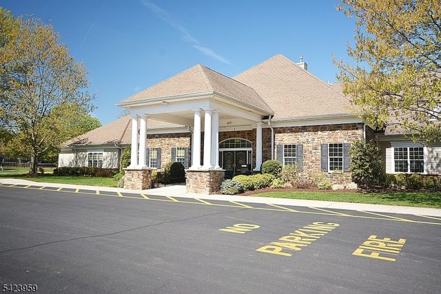 2304 Courtney Ln 2304, Franklin Twp., NJ 08873
