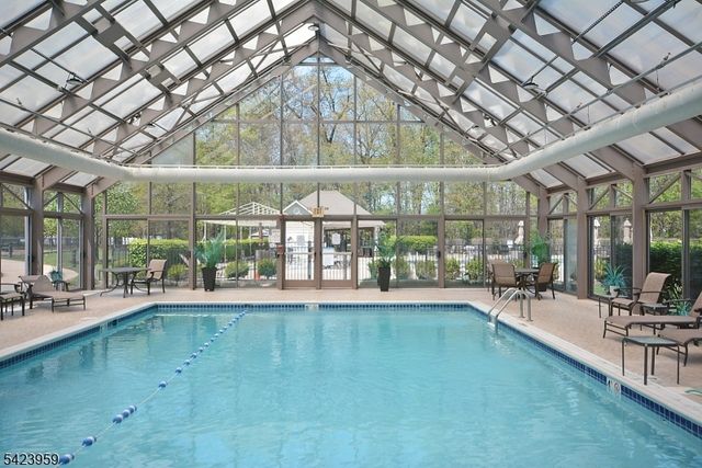 2304 Courtney Ln 2304, Franklin Twp., NJ 08873