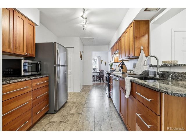 2921 S Corona St, Englewood, CO 80113