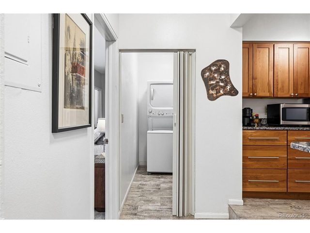 2921 S Corona St, Englewood, CO 80113