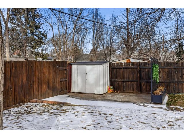 2921 S Corona St, Englewood, CO 80113