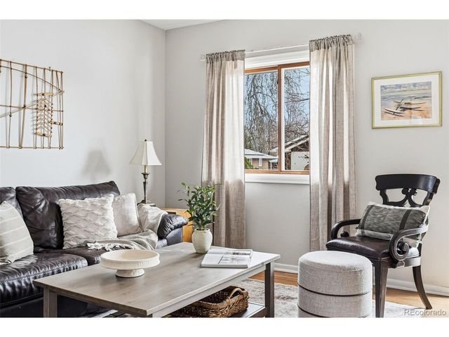 2921 S Corona St, Englewood, CO 80113