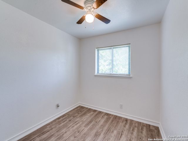 203 Lynhaven, San Antonio, TX 78220