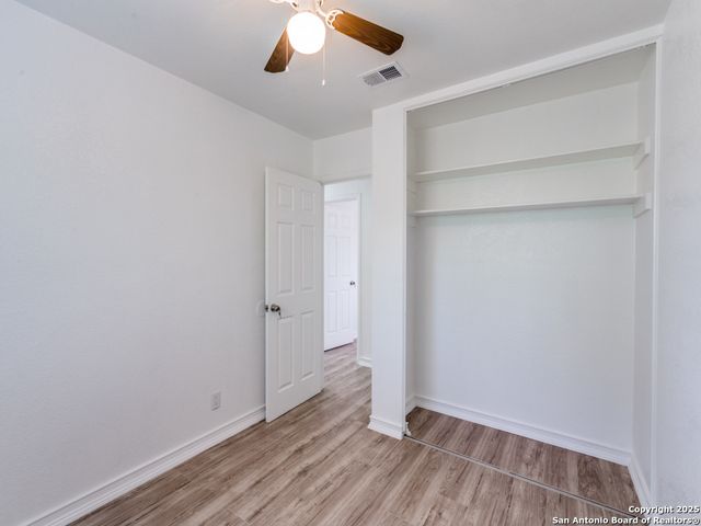 203 Lynhaven, San Antonio, TX 78220