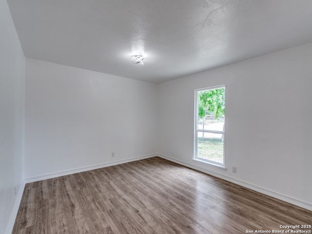 203 Lynhaven, San Antonio, TX 78220