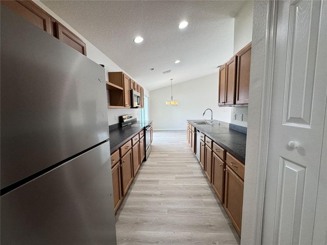 15492 SW 34TH COURT ROAD, Ocala, FL 34473