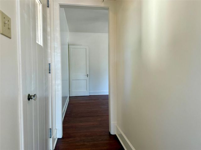 101 S Brewer Street, Navasota, TX 77868