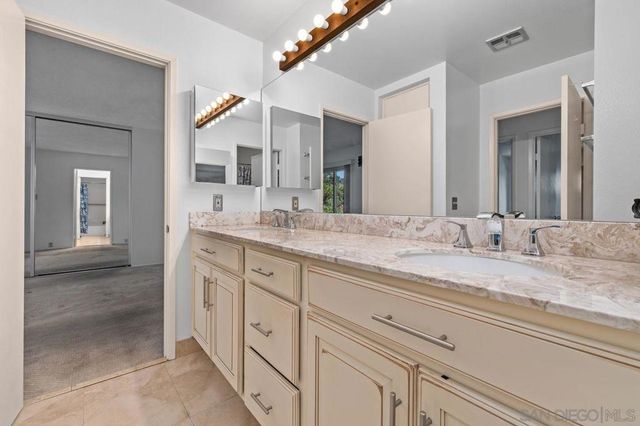 4384 Vision, San Diego, CA 92121
