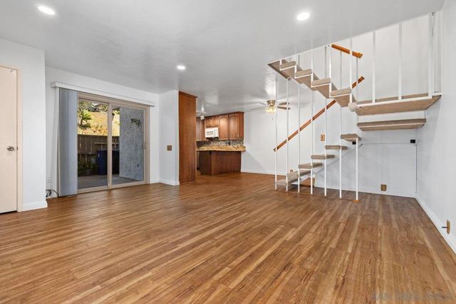 4384 Vision, San Diego, CA 92121