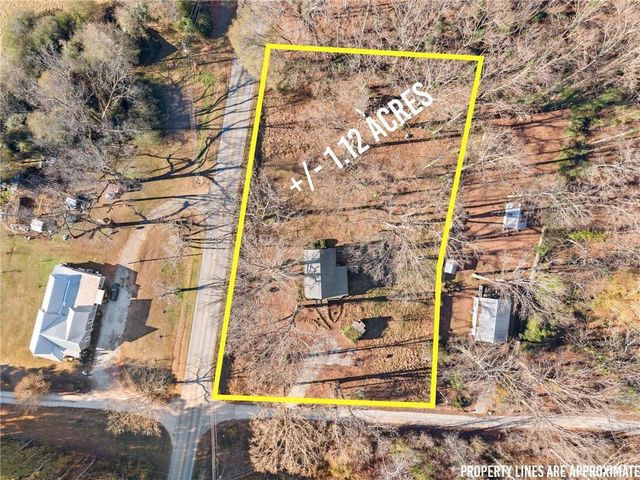 103 Grove Level Drive, Commerce, GA 30529