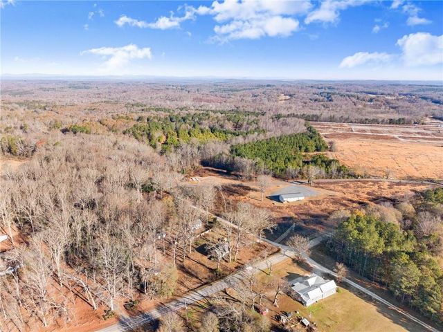 103 Grove Level Drive, Commerce, GA 30529