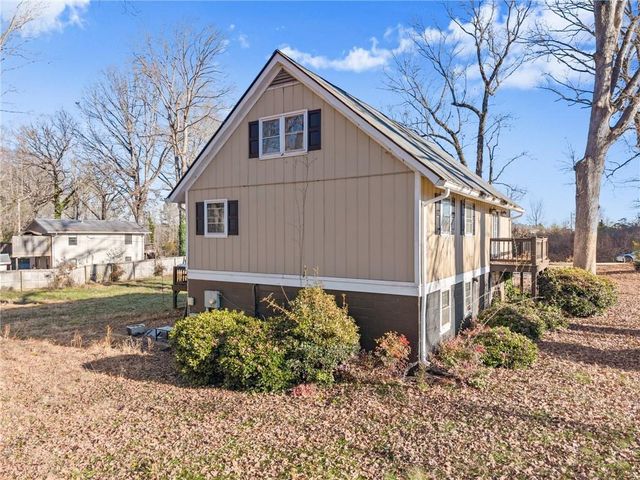 103 Grove Level Drive, Commerce, GA 30529