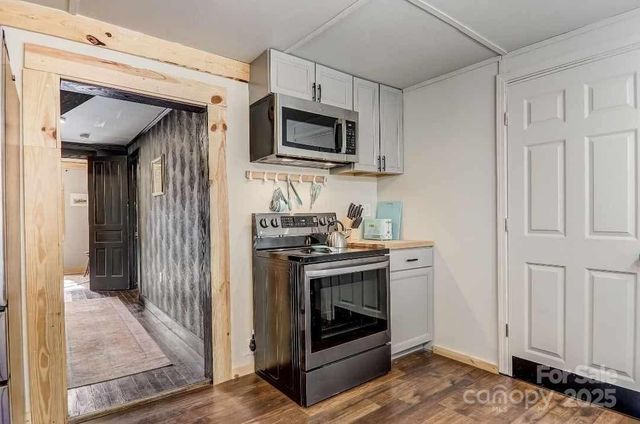 14 Old Mater Farm Road, Sylva, NC 28779