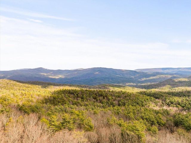 576 Apache Trail, Chatsworth, GA 30705