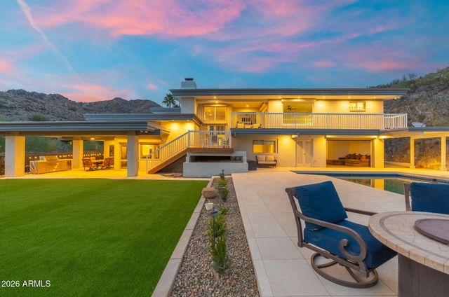 3500 E LINCOLN Drive 22, Phoenix, AZ 85018