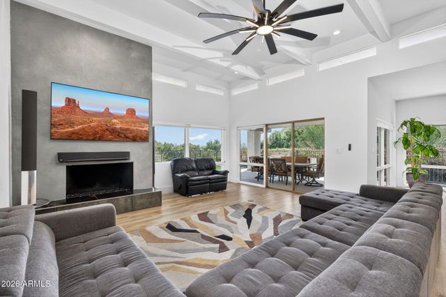 3500 E LINCOLN Drive 22, Phoenix, AZ 85018