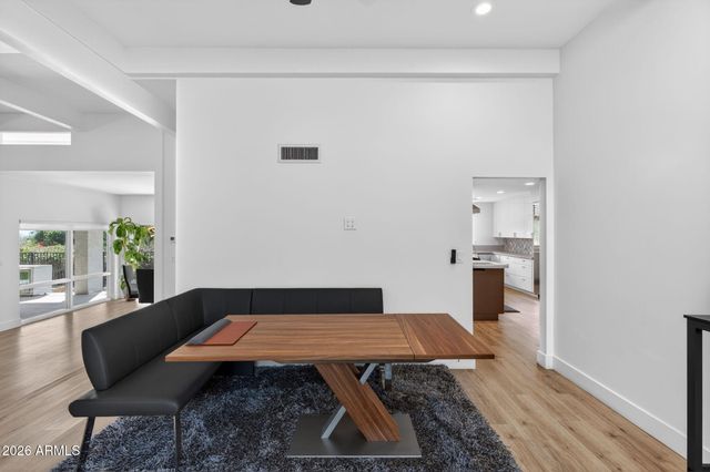 3500 E LINCOLN Drive 22, Phoenix, AZ 85018