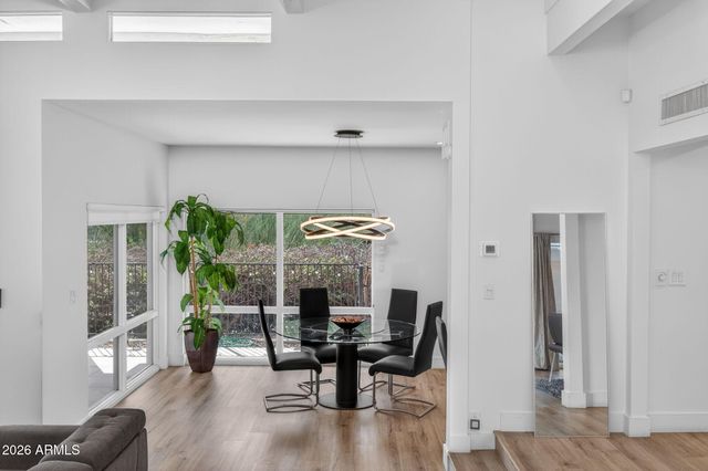 3500 E LINCOLN Drive 22, Phoenix, AZ 85018