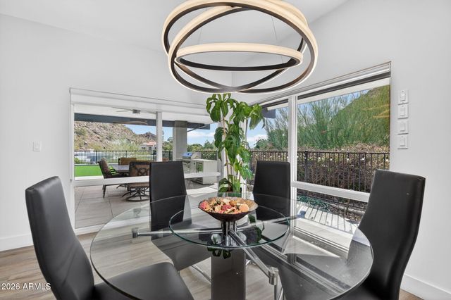 3500 E LINCOLN Drive 22, Phoenix, AZ 85018