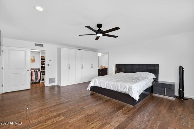 3500 E LINCOLN Drive 22, Phoenix, AZ 85018