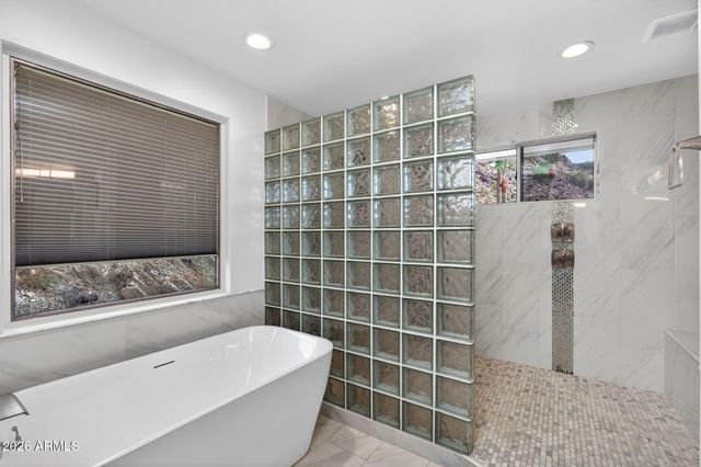 3500 E LINCOLN Drive 22, Phoenix, AZ 85018