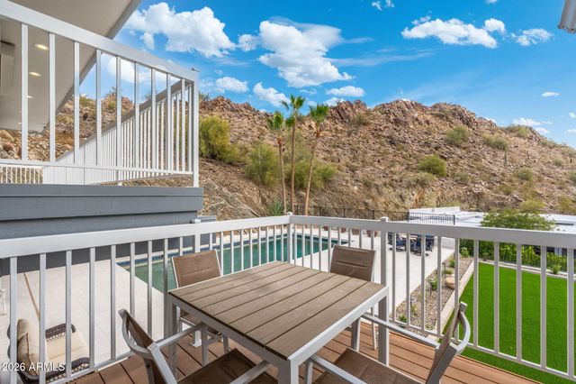 3500 E LINCOLN Drive 22, Phoenix, AZ 85018